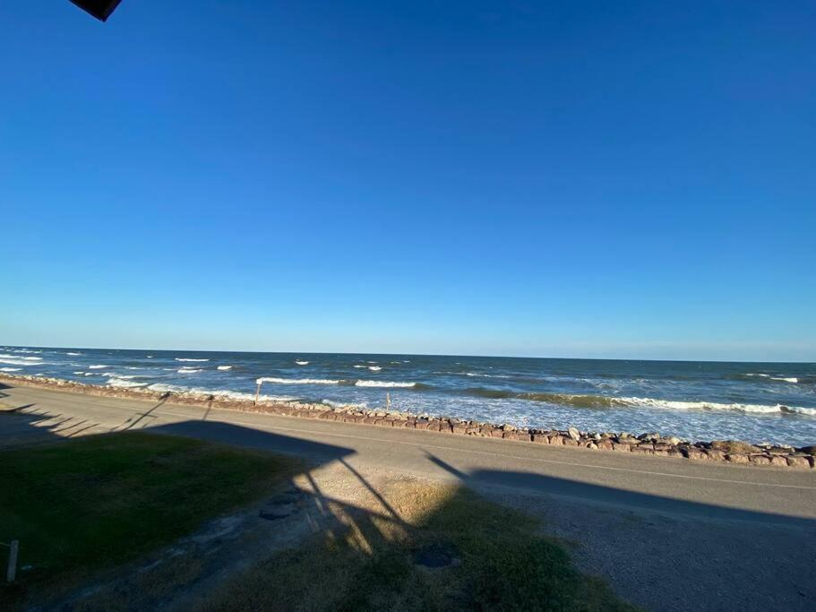 Beach House With Ocean View Surfside Beach Εξωτερικό φωτογραφία