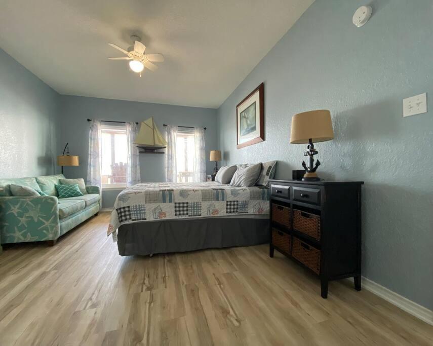 Beach House With Ocean View Surfside Beach Εξωτερικό φωτογραφία